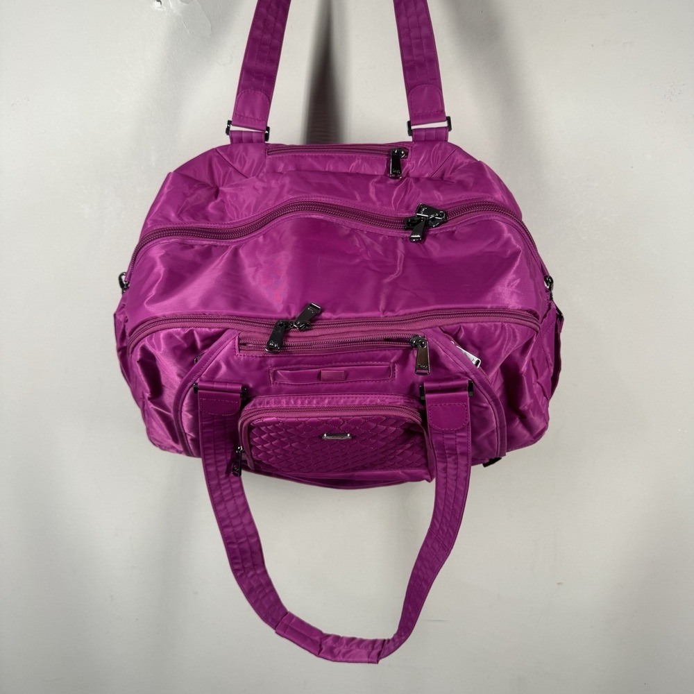 Lug PROPELLER Travel Duffel Bag Orchid Pink Nylon Weekender Carry All On - Picture 4 of 13